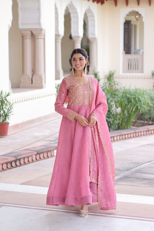 GOLD CRUSH ZARI EMBROIDERED ANARKALI GOWN WITH DUPATTA